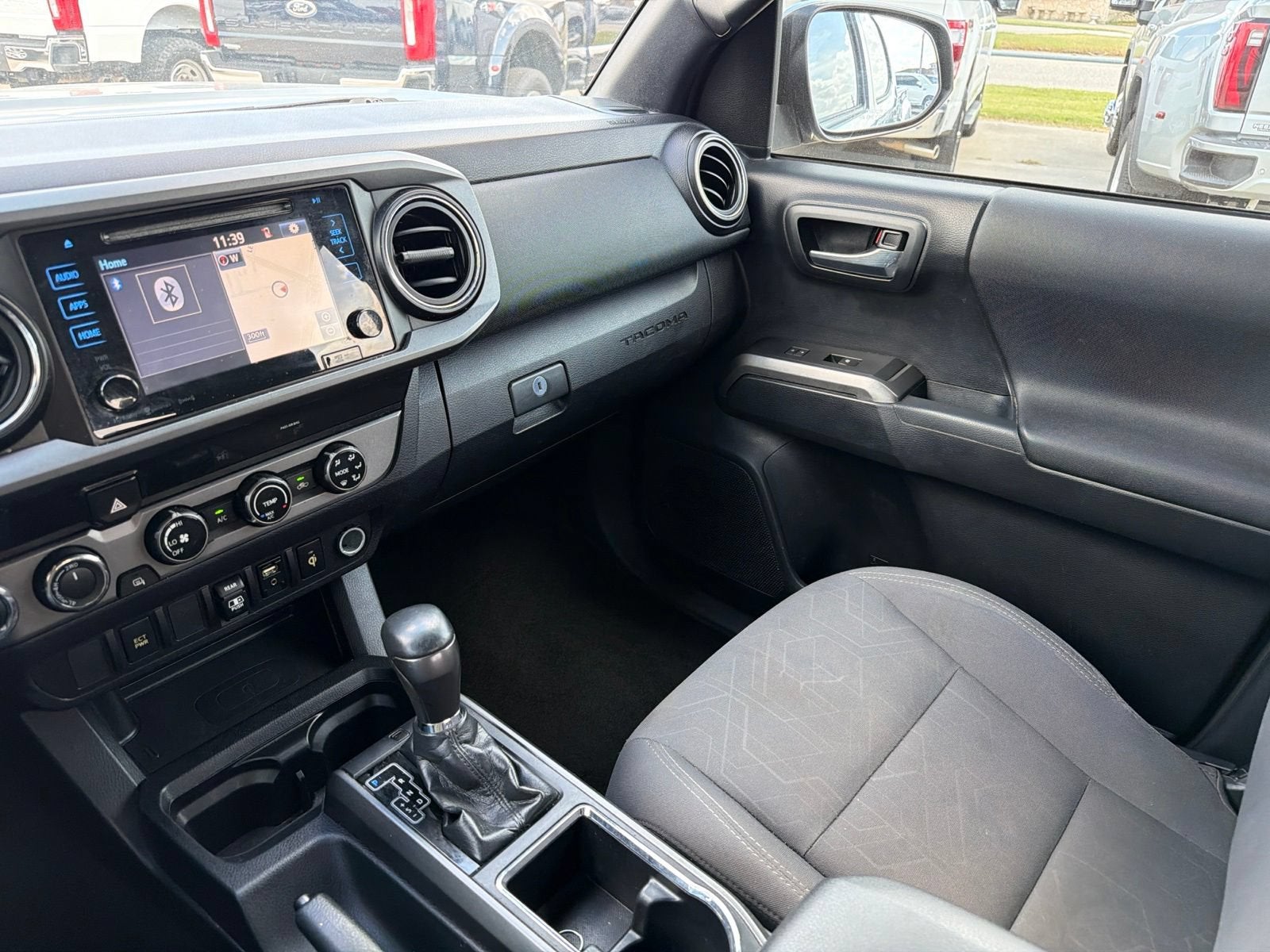 2018 Toyota Tacoma SR