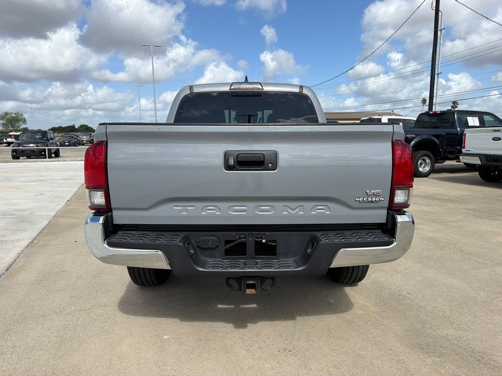 2018 Toyota Tacoma SR