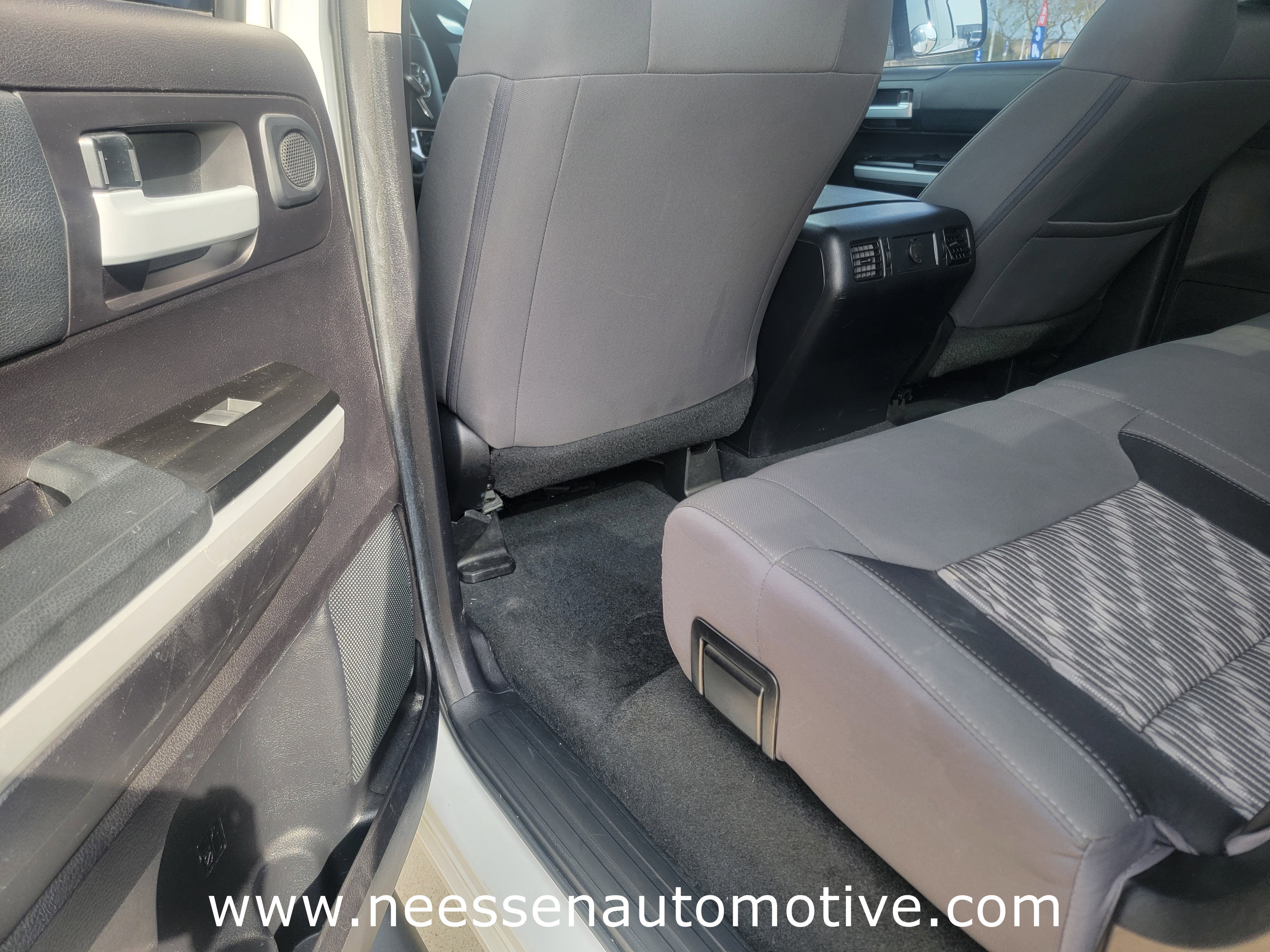 2020 Toyota Tundra 4WD SR5