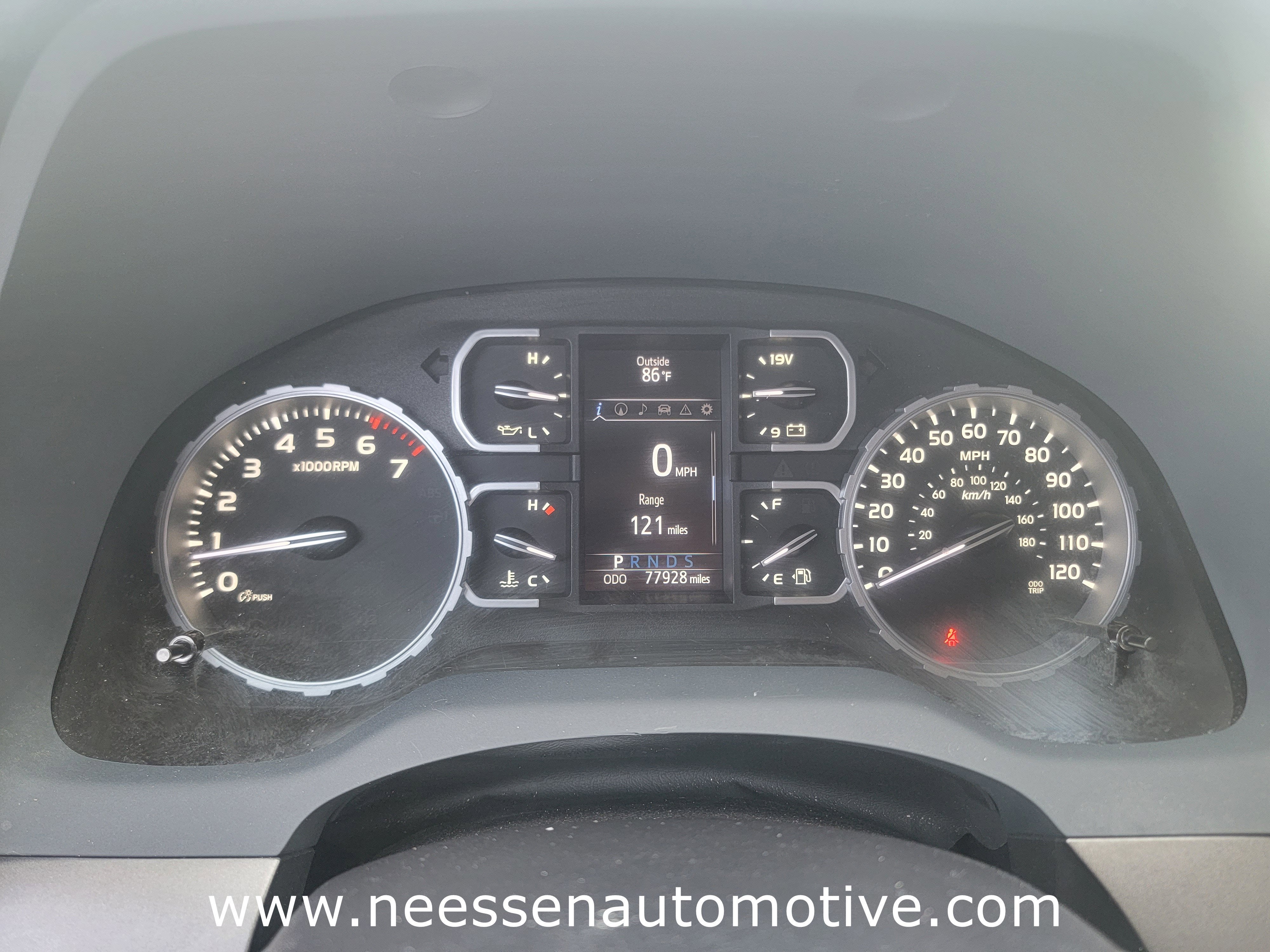 2020 Toyota Tundra 4WD SR5