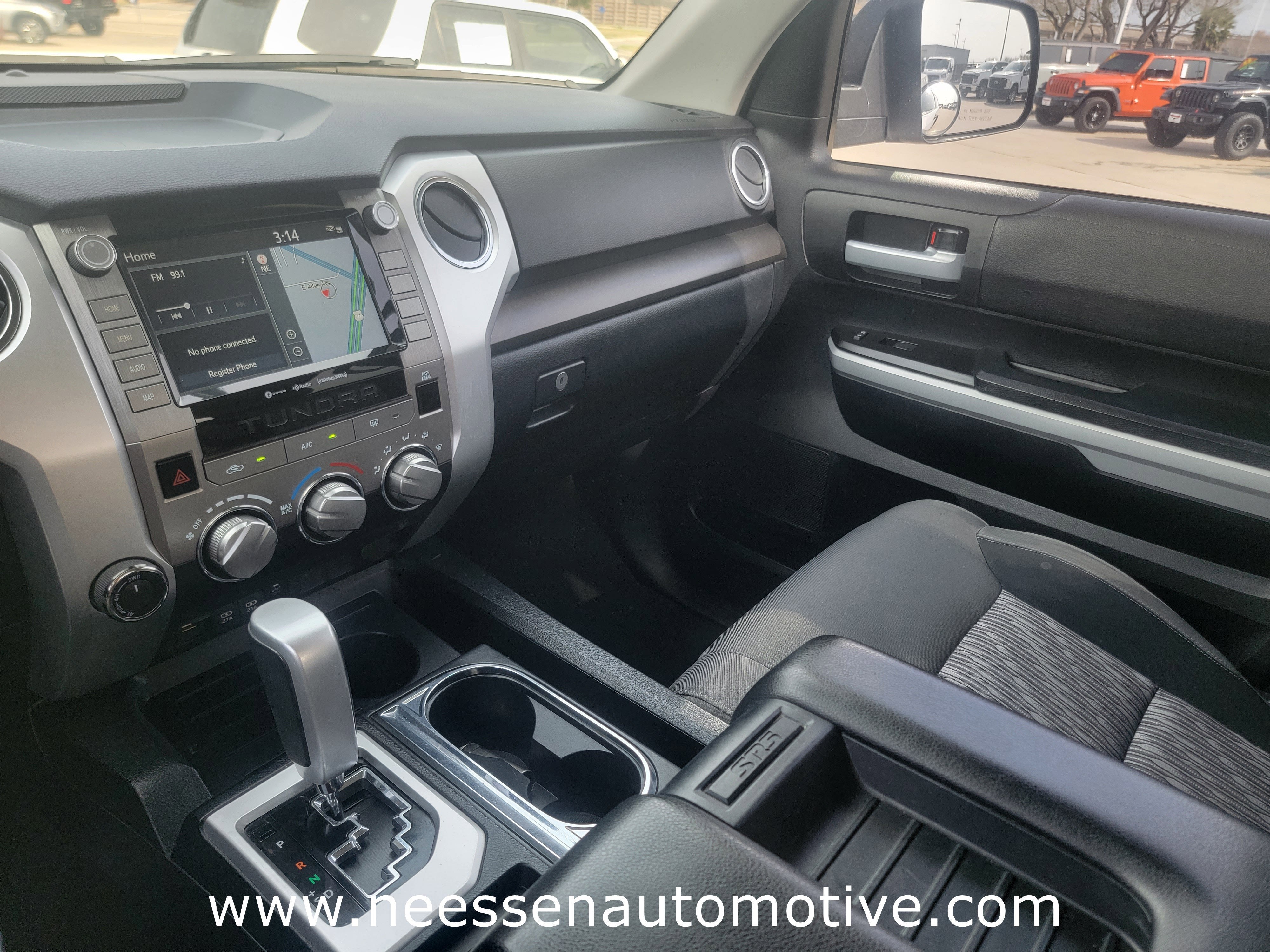 2020 Toyota Tundra 4WD SR5