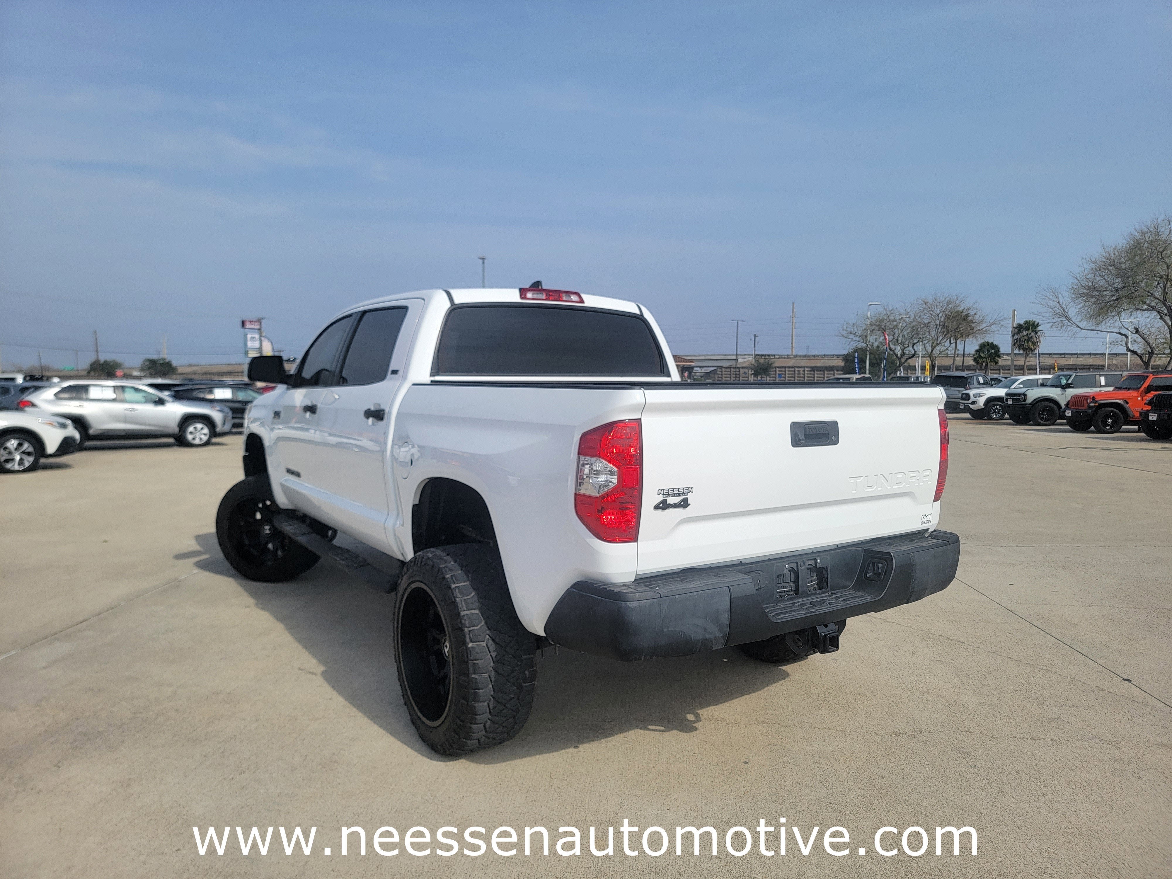 2020 Toyota Tundra 4WD SR5