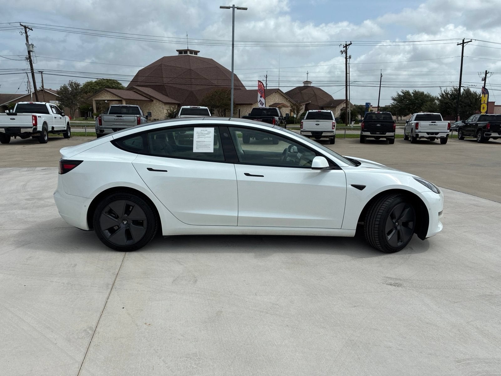 Used 2022 Tesla Model 3 Long Range with VIN 5YJ3E1EB9NF106454 for sale in Kingsville, TX
