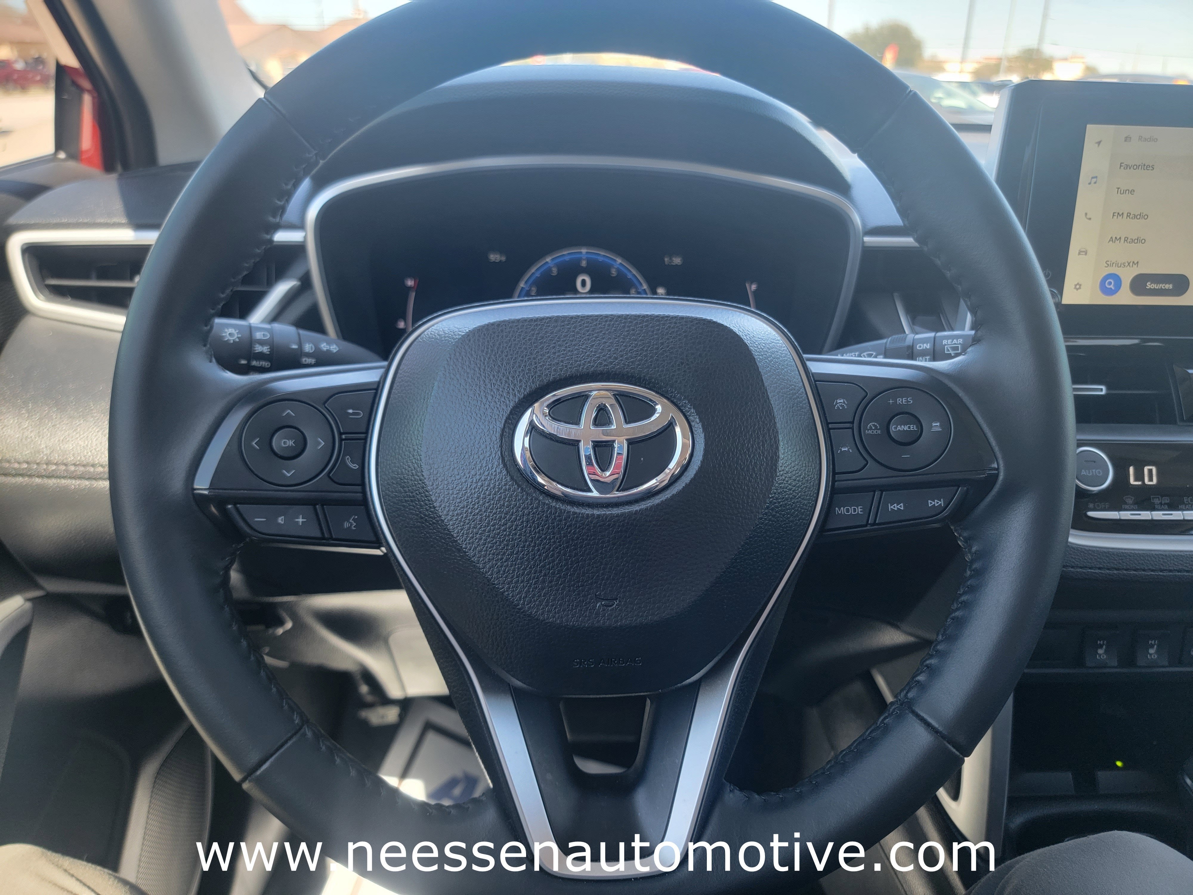 2024 Toyota Corolla Cross XLE