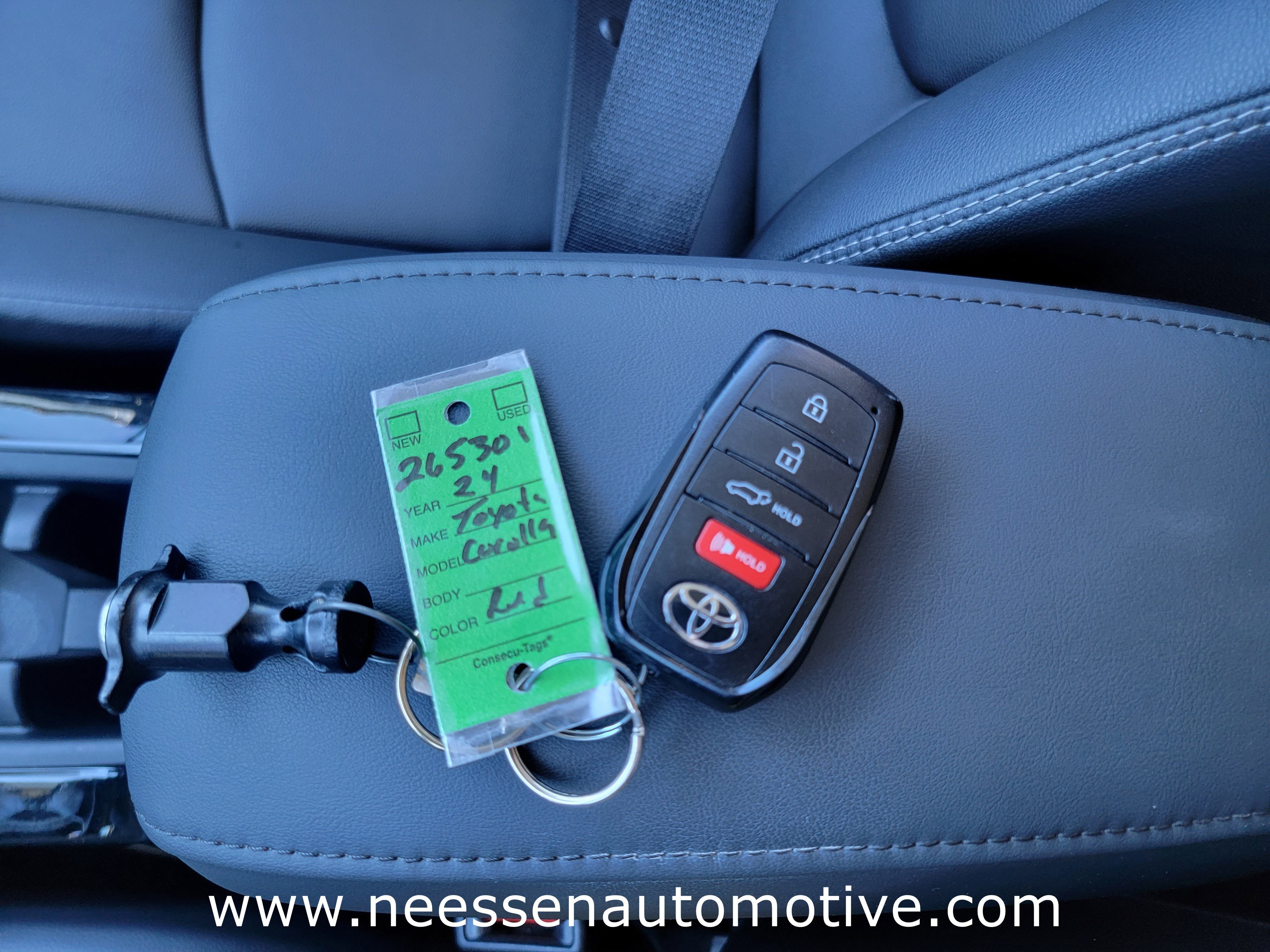 2024 Toyota Corolla Cross XLE