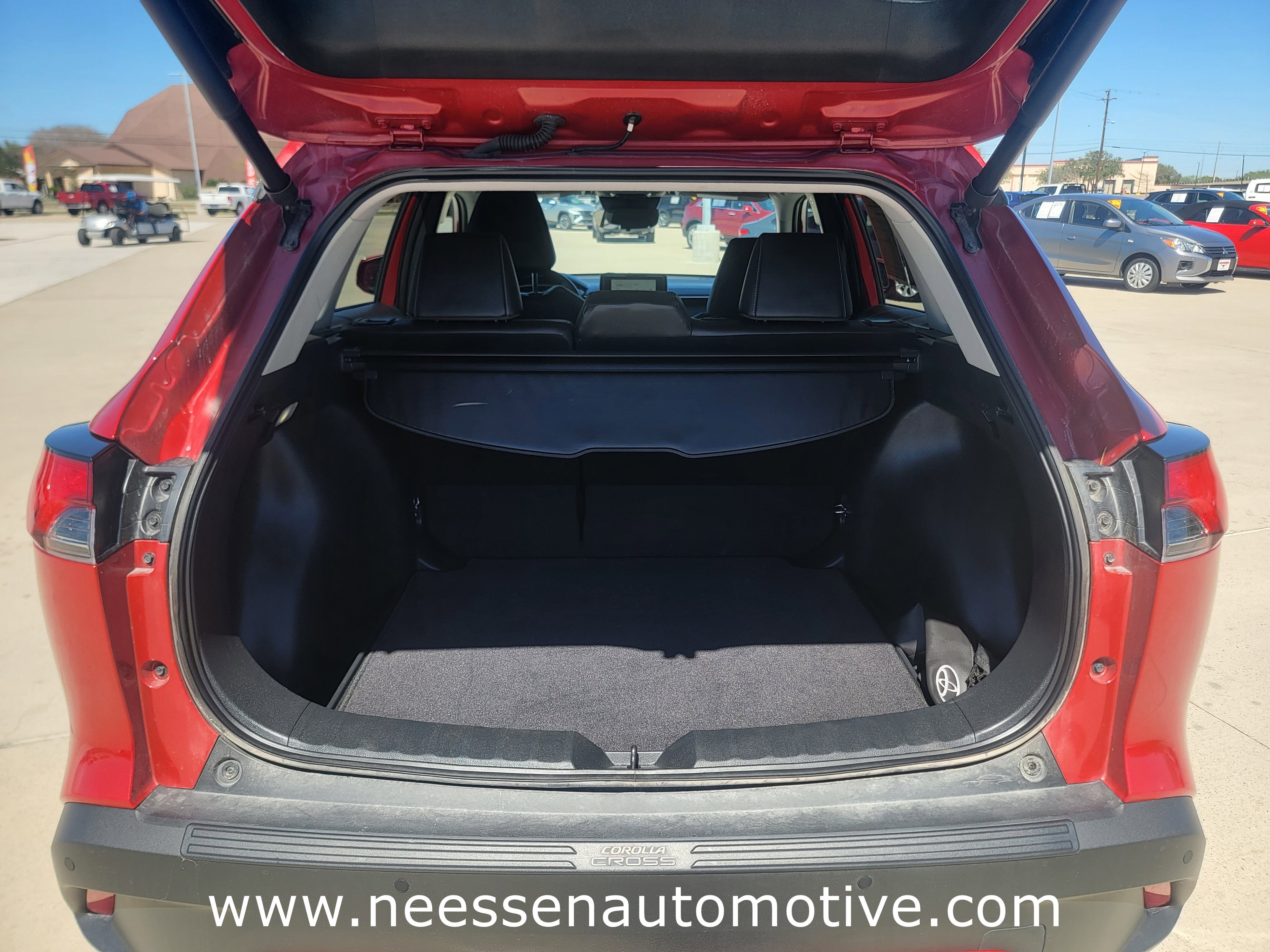 2024 Toyota Corolla Cross XLE