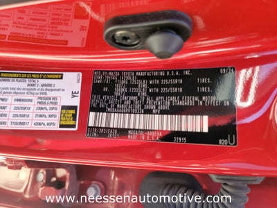 2024 Toyota Corolla Cross XLE