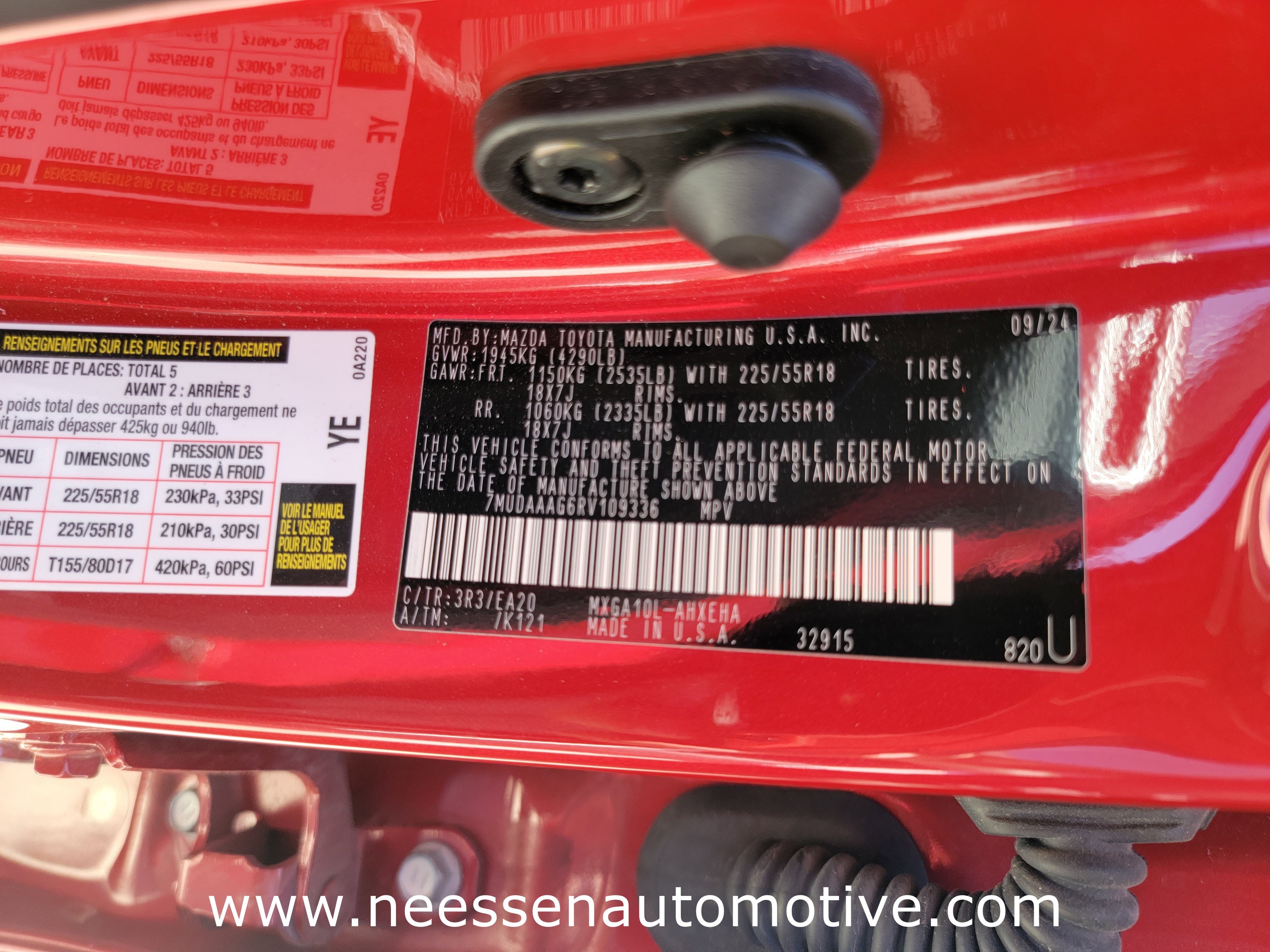 2024 Toyota Corolla Cross XLE