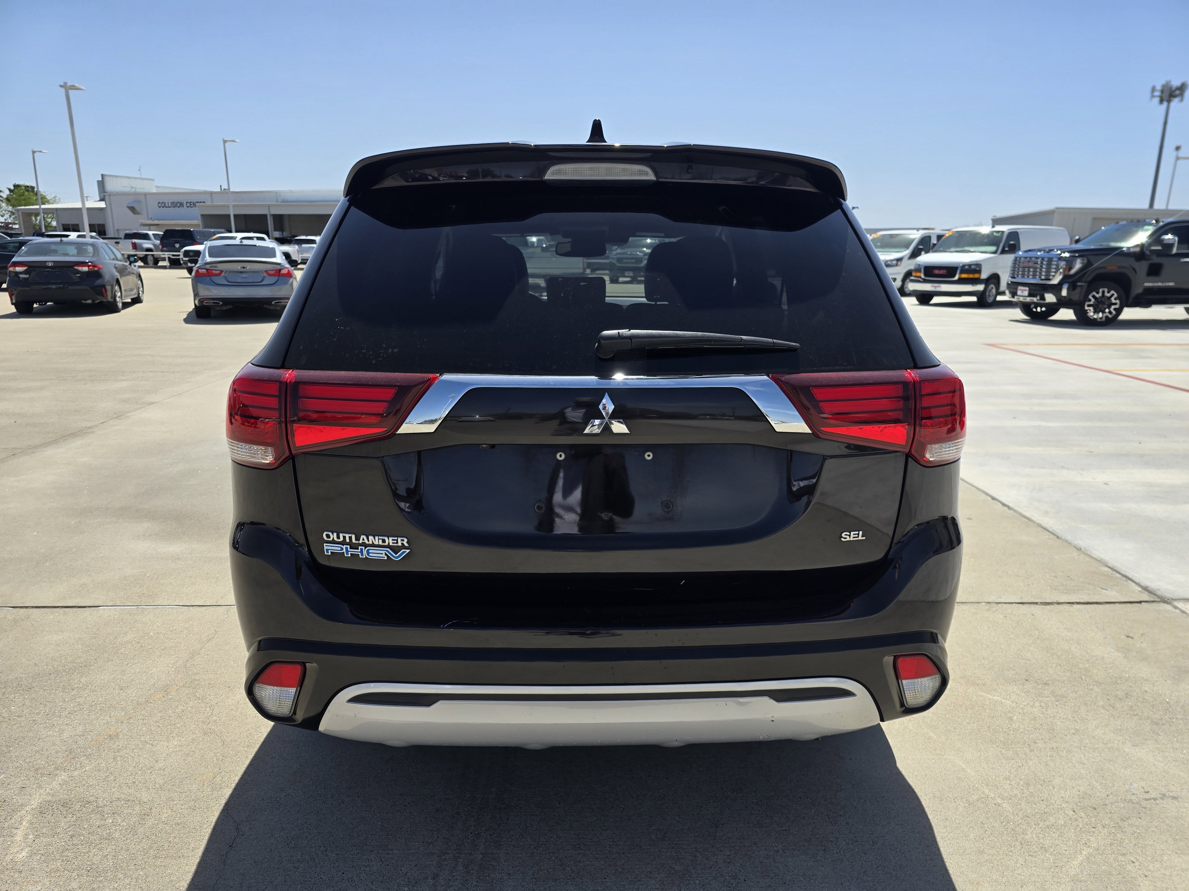 2022 Mitsubishi Outlander PHEV SEL