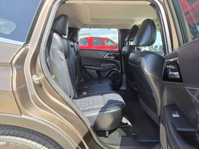 2024 Mitsubishi Outlander Plug-In Hybrid SEL