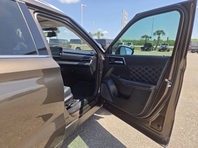 2024 Mitsubishi Outlander Plug-In Hybrid SEL