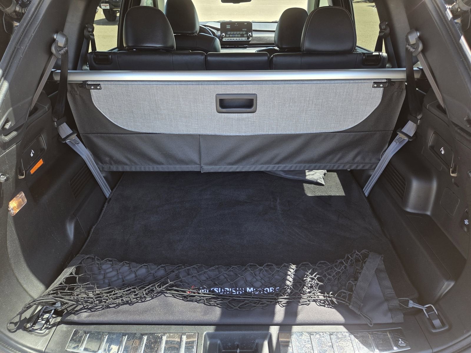 2024 Mitsubishi Outlander Plug-In Hybrid SEL
