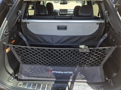 2024 Mitsubishi Outlander Plug-In Hybrid SEL