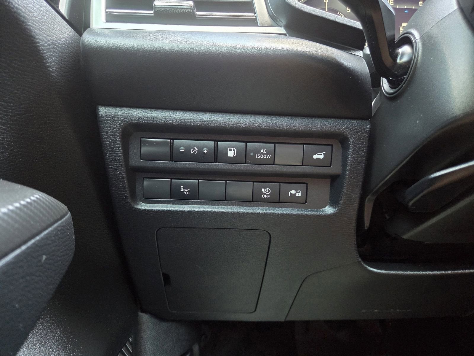 2024 Mitsubishi Outlander Plug-In Hybrid SEL