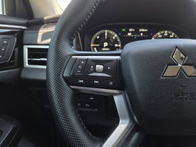 2024 Mitsubishi Outlander Plug-In Hybrid SEL