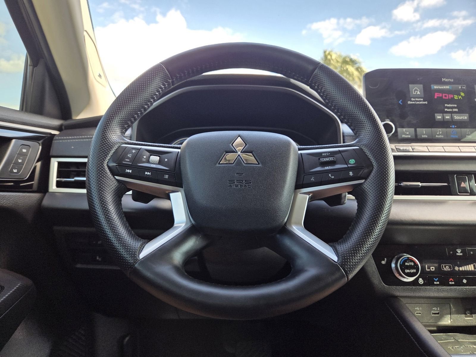 2024 Mitsubishi Outlander Plug-In Hybrid SEL