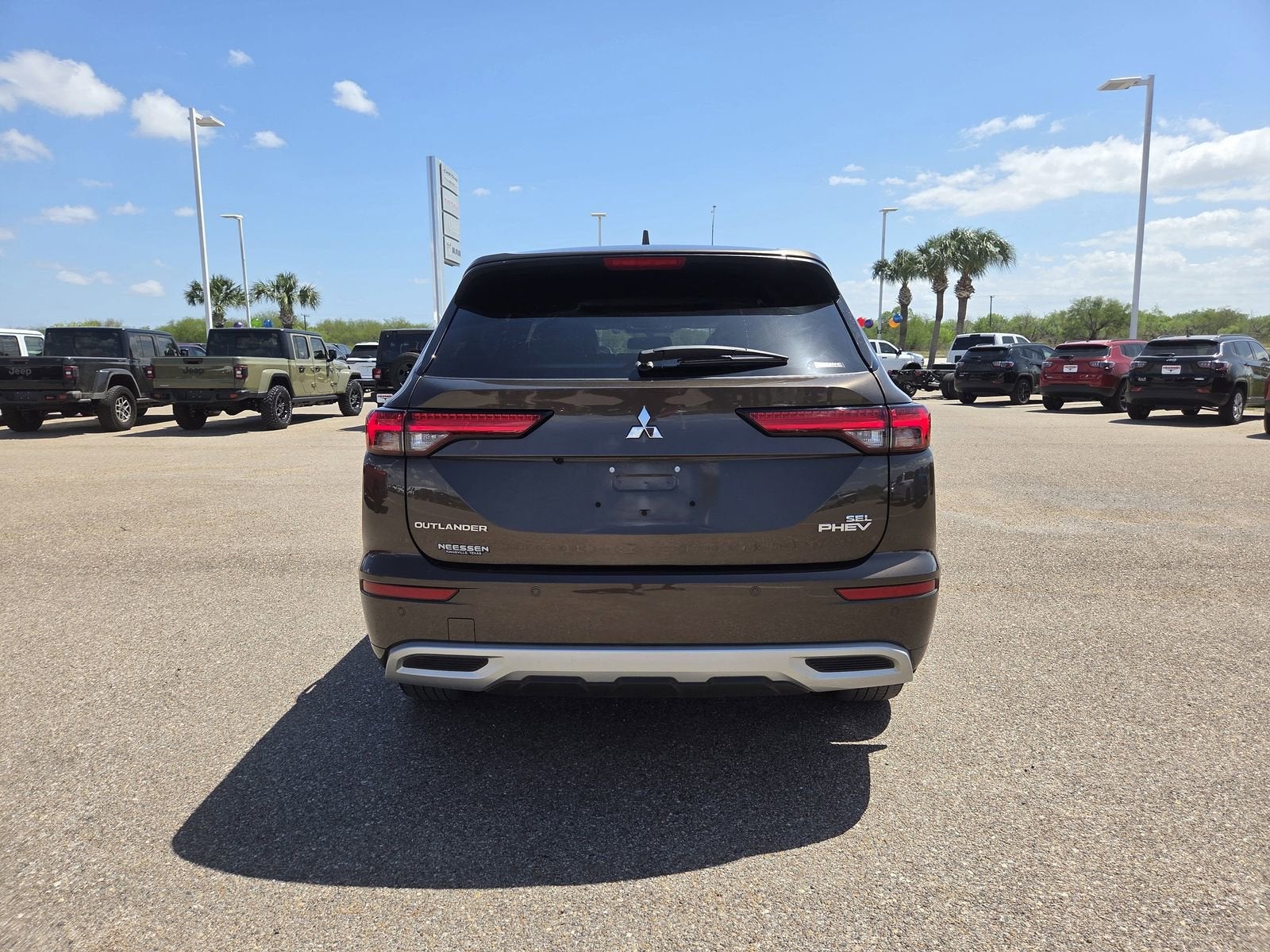 2024 Mitsubishi Outlander Plug-In Hybrid SEL