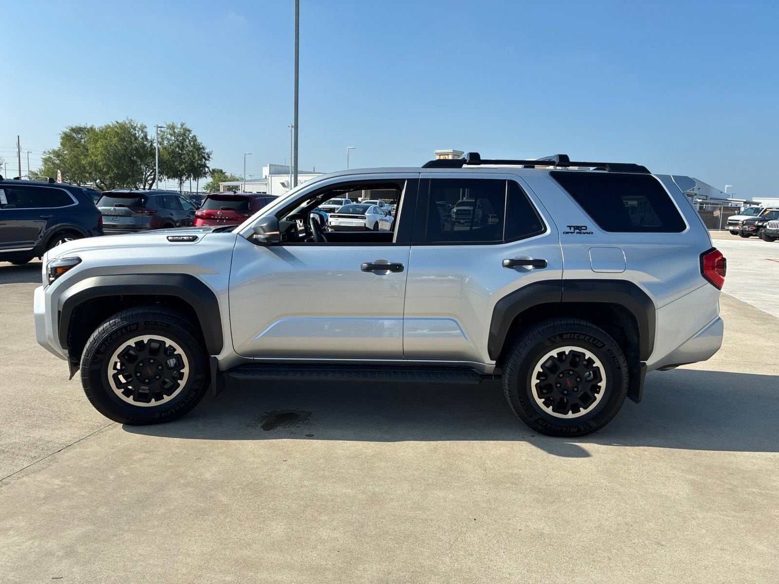2025 Toyota 4Runner Hybrid TRD Off Road