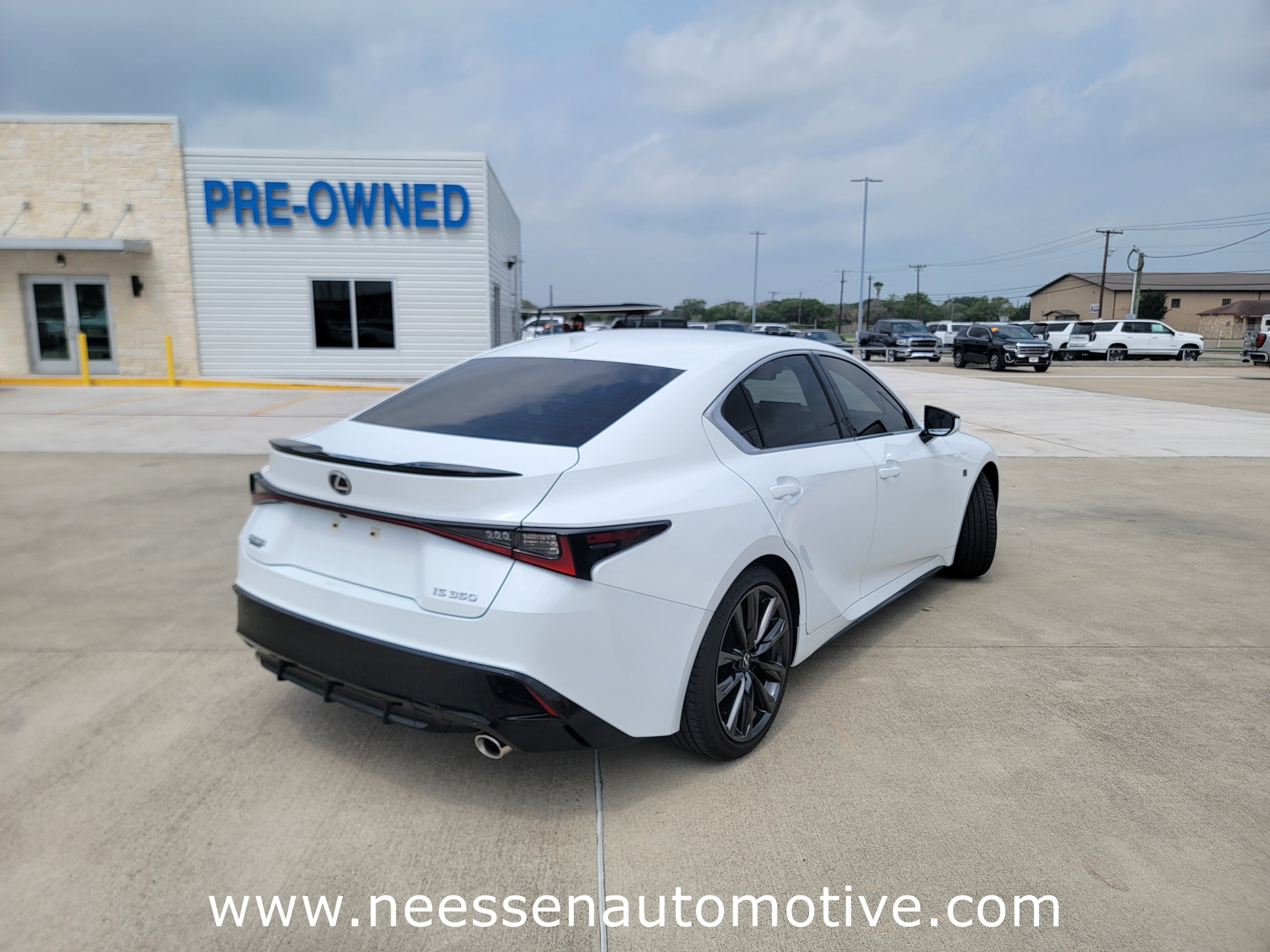 2025 Lexus IS IS 350 F SPORT Design