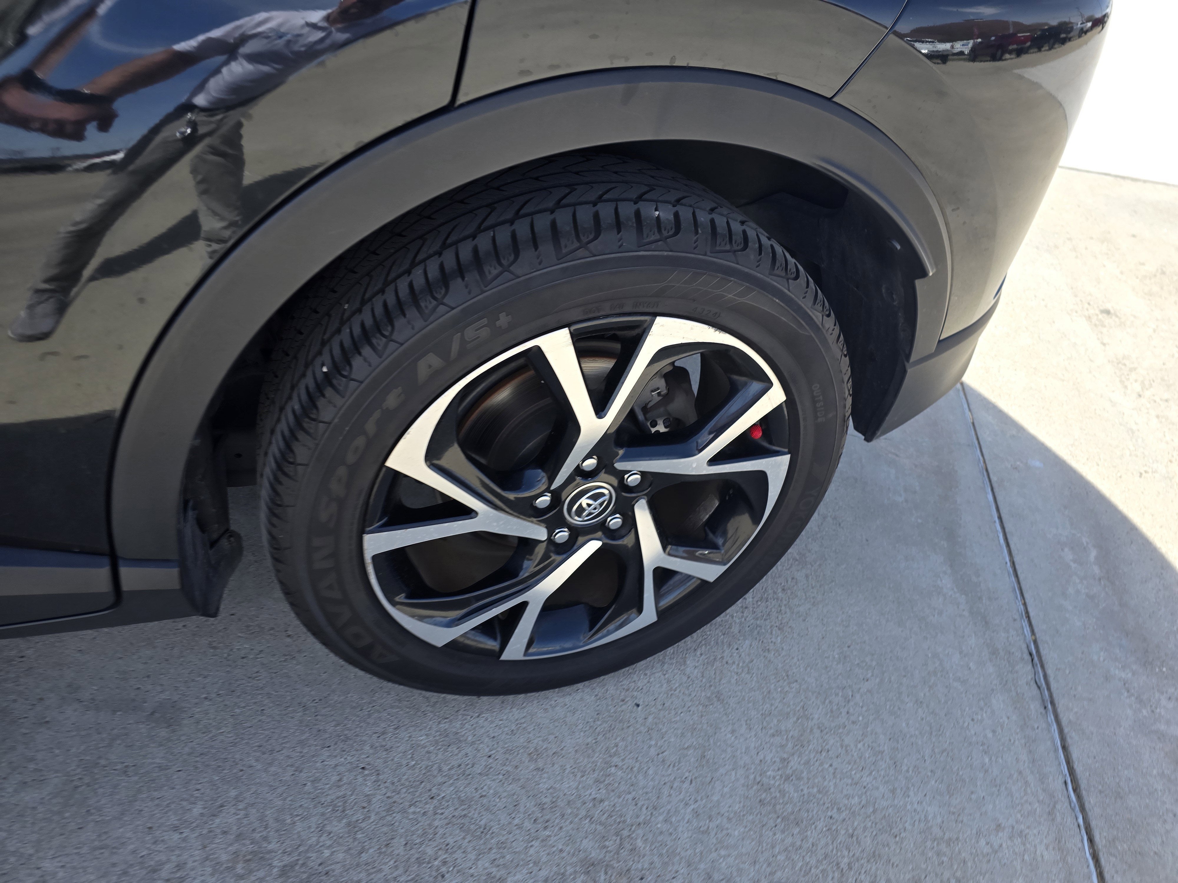 2019 Toyota C-HR XLE