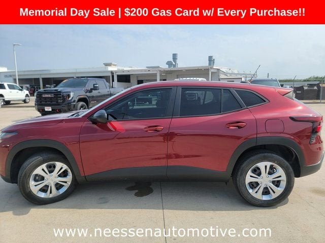 2025 Chevrolet Trax LS