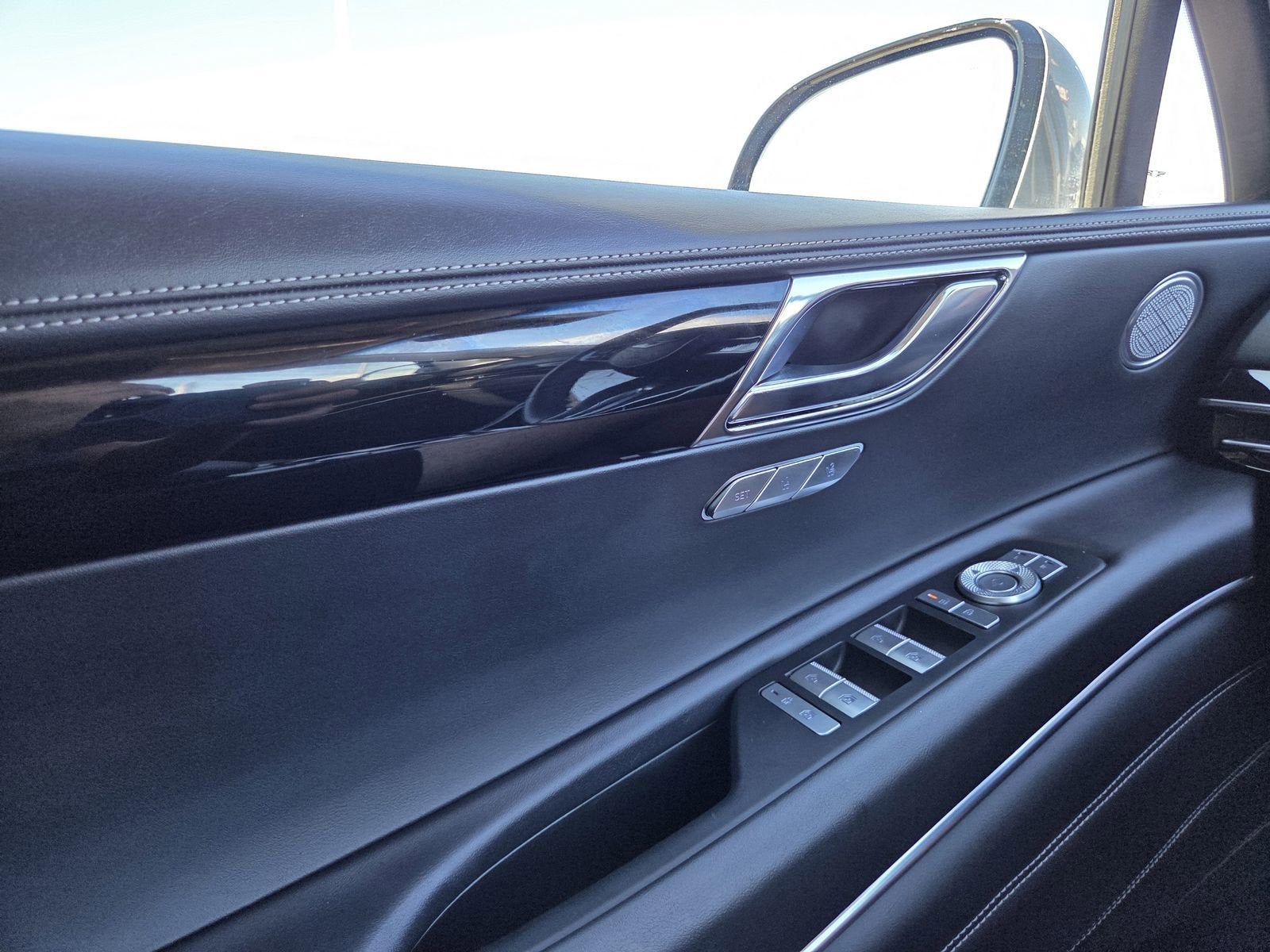 2025 Genesis GV80 2.5T Standard
