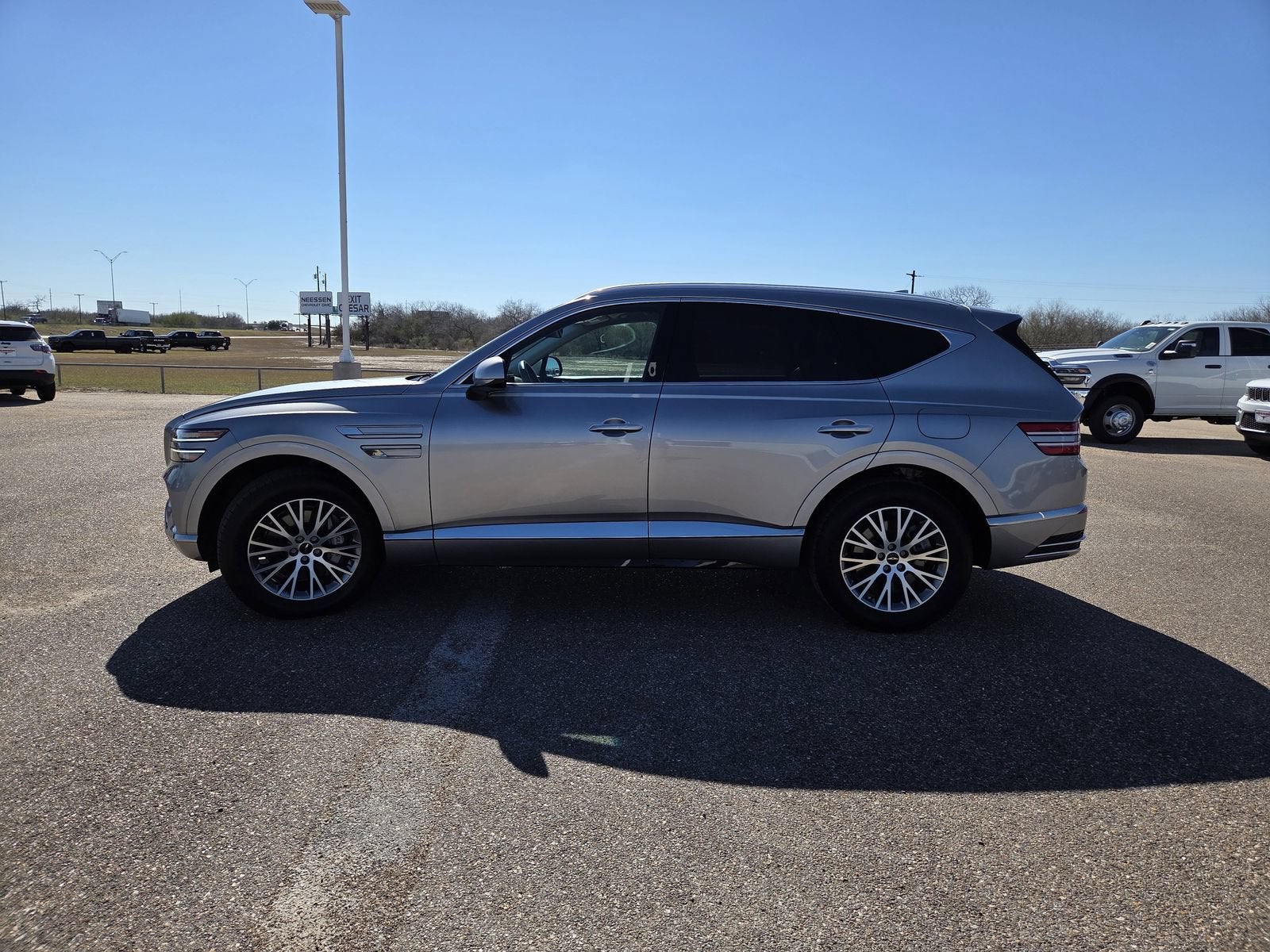 2025 Genesis GV80 2.5T Standard