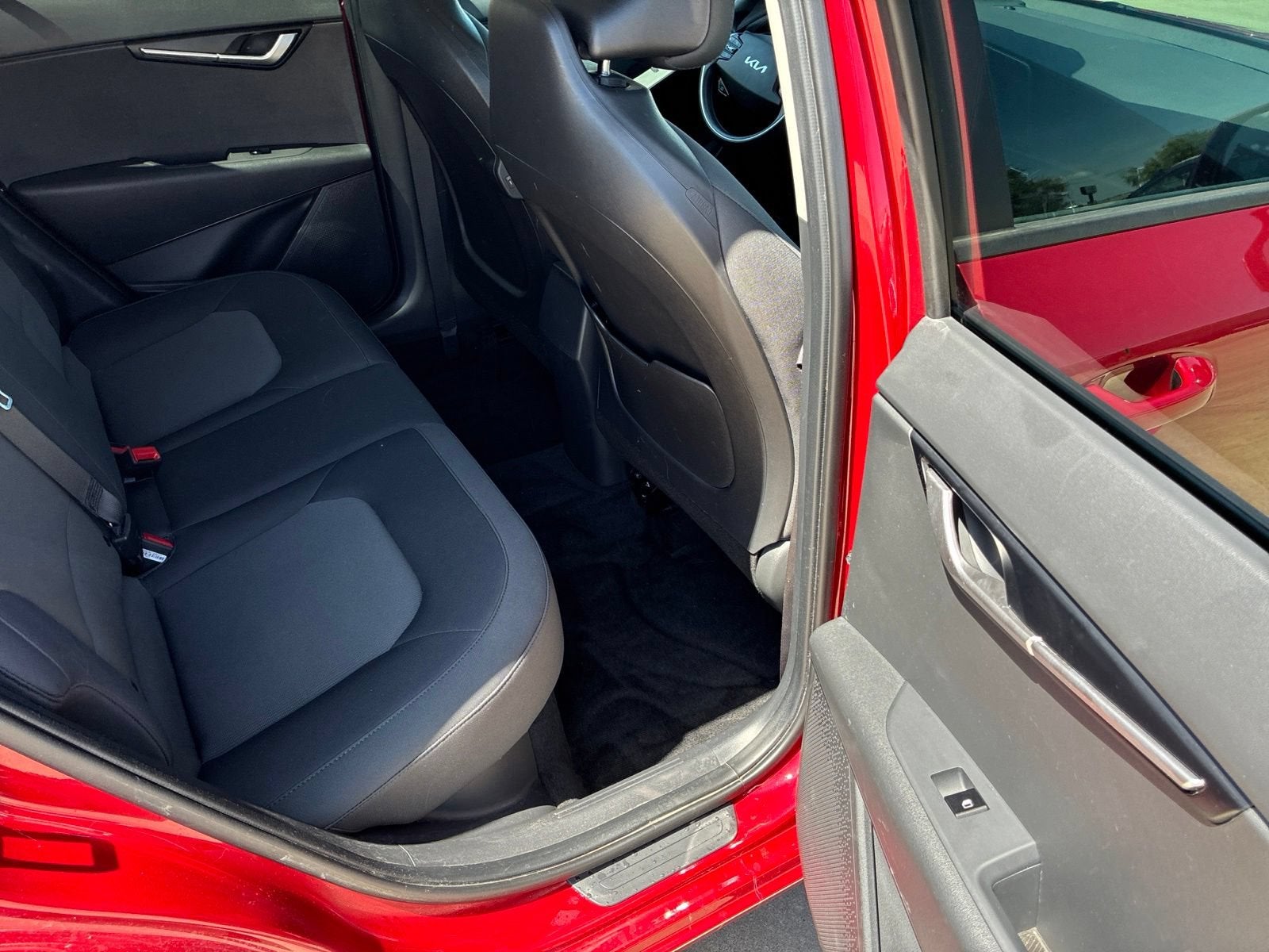 2024 Kia Niro LX