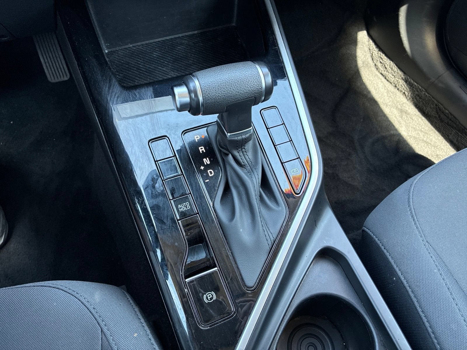 2024 Kia Niro LX