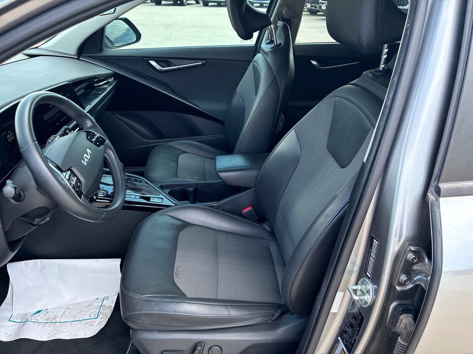 2023 Kia Niro EX