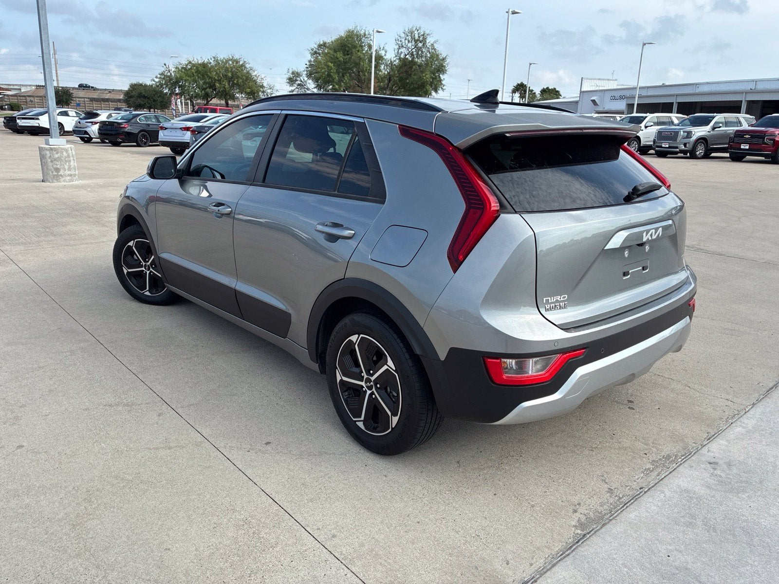 2023 Kia Niro EX