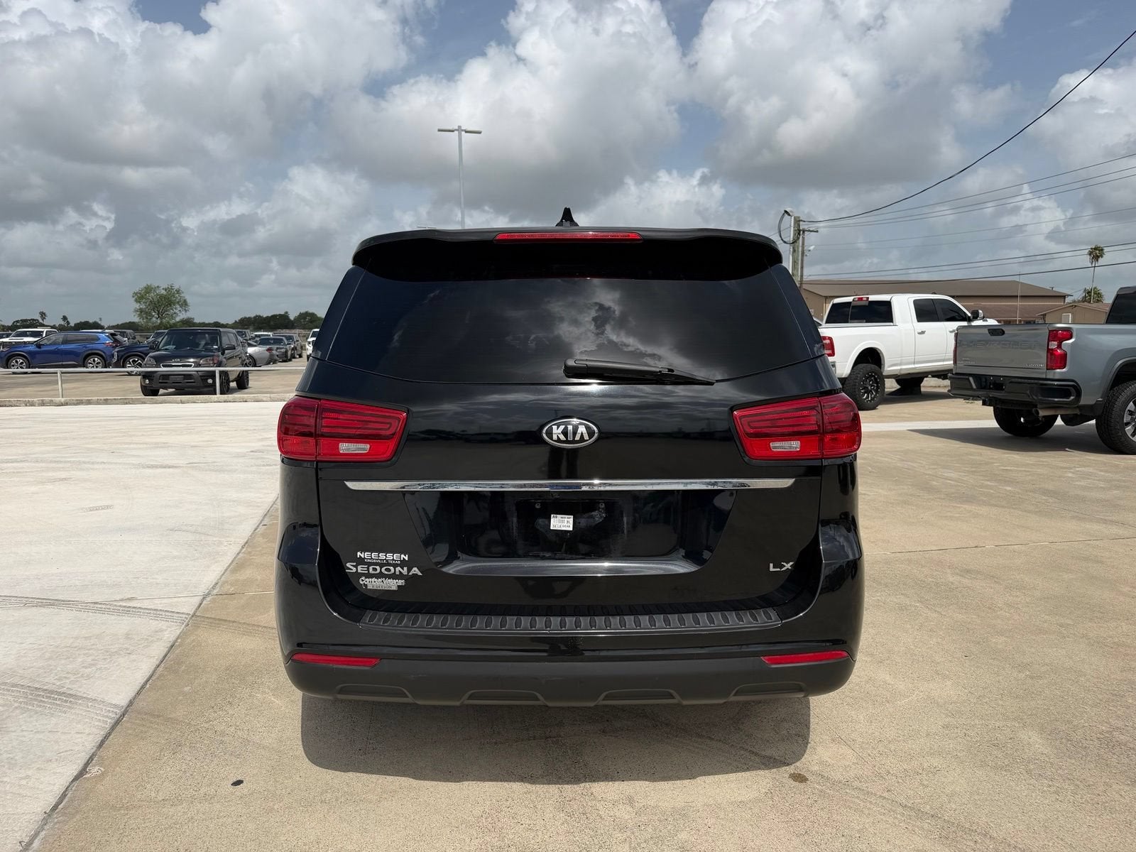 2021 Kia Sedona LX