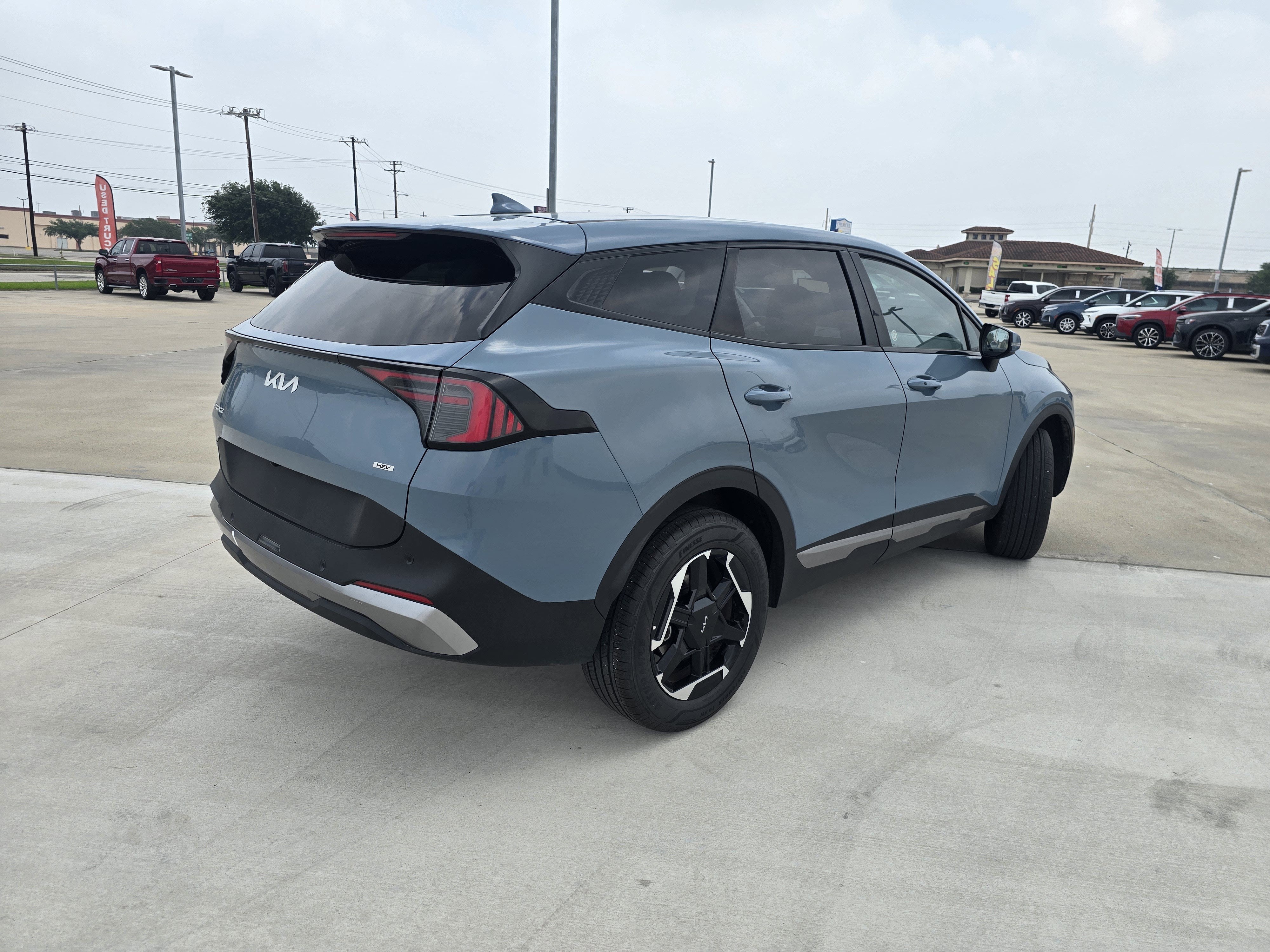 2026 Kia Sportage Hybrid S