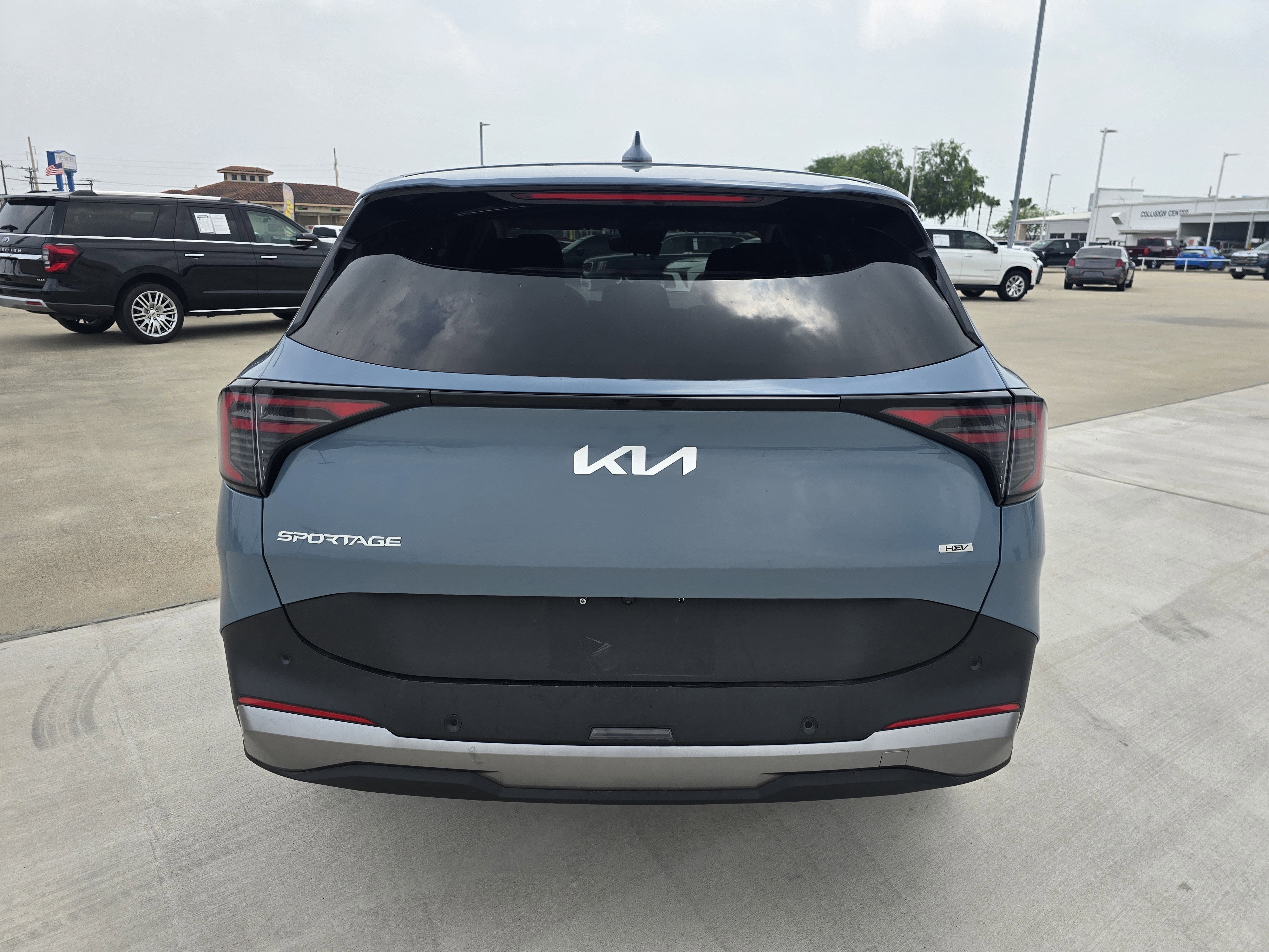 2026 Kia Sportage Hybrid S
