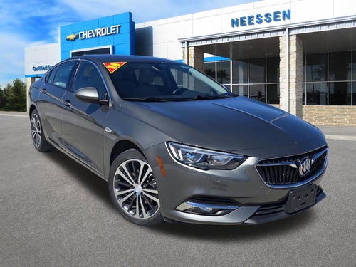 2018 Buick Regal Sportback Essence