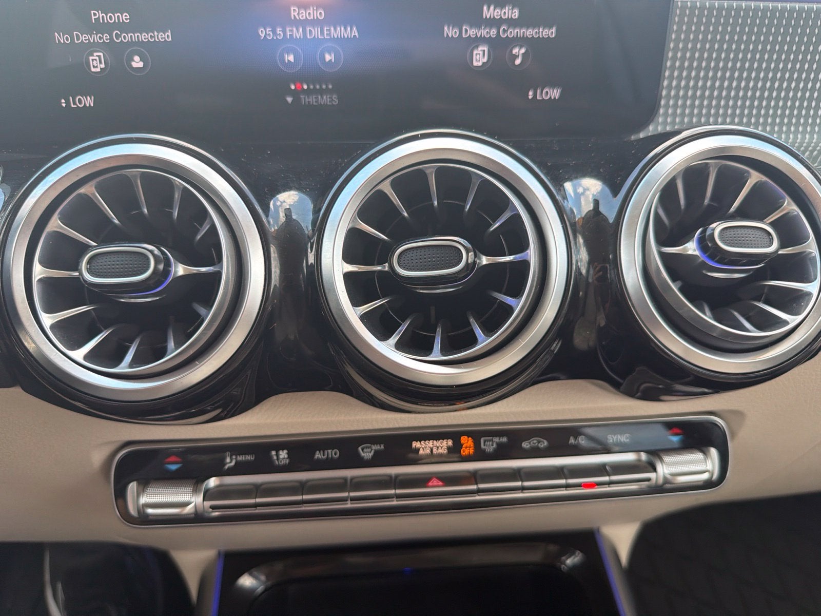 2023 Mercedes-Benz GLB GLB 250