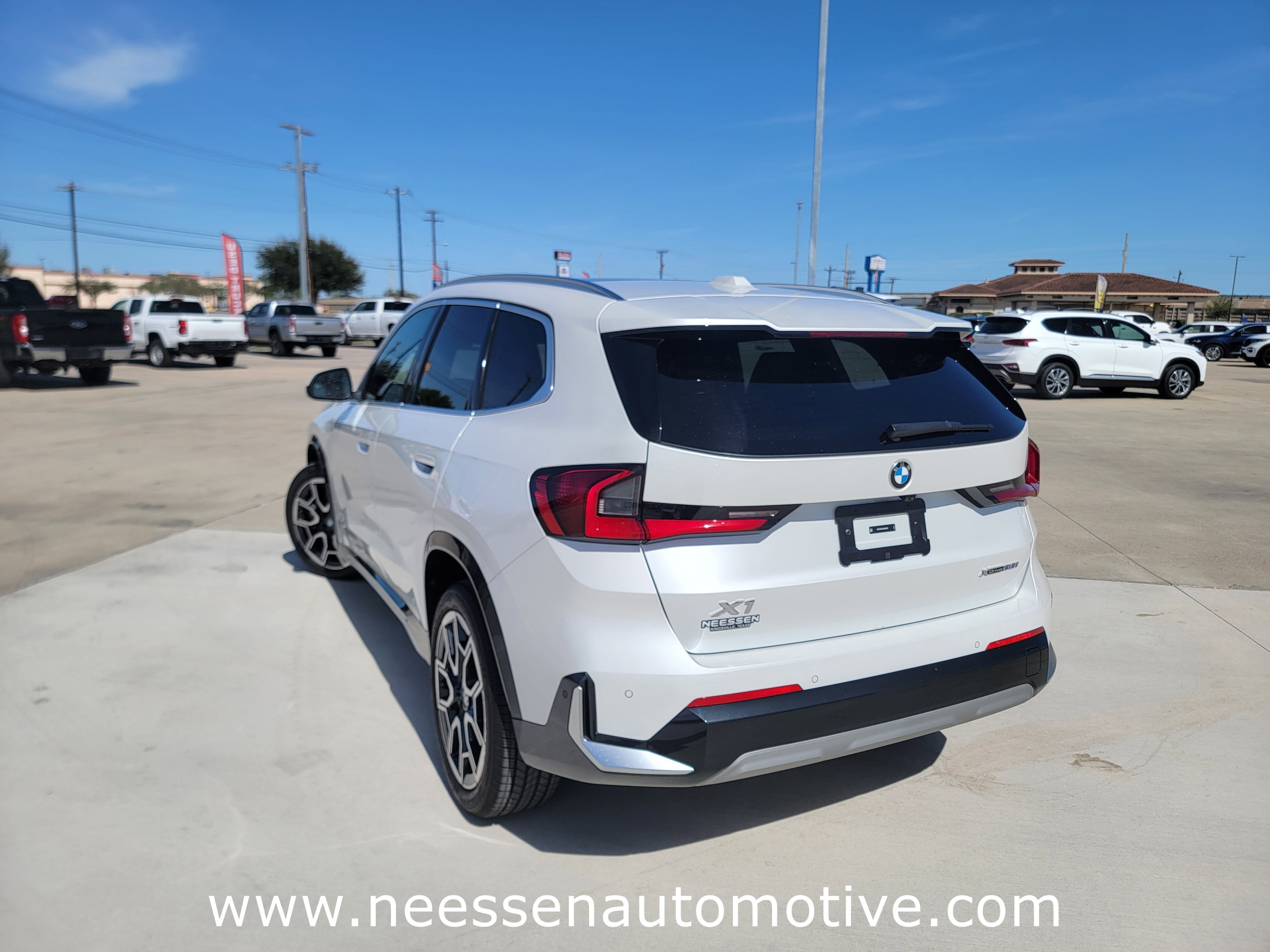 2025 BMW X1 xDrive28i